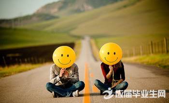 渺小的反义词是什么