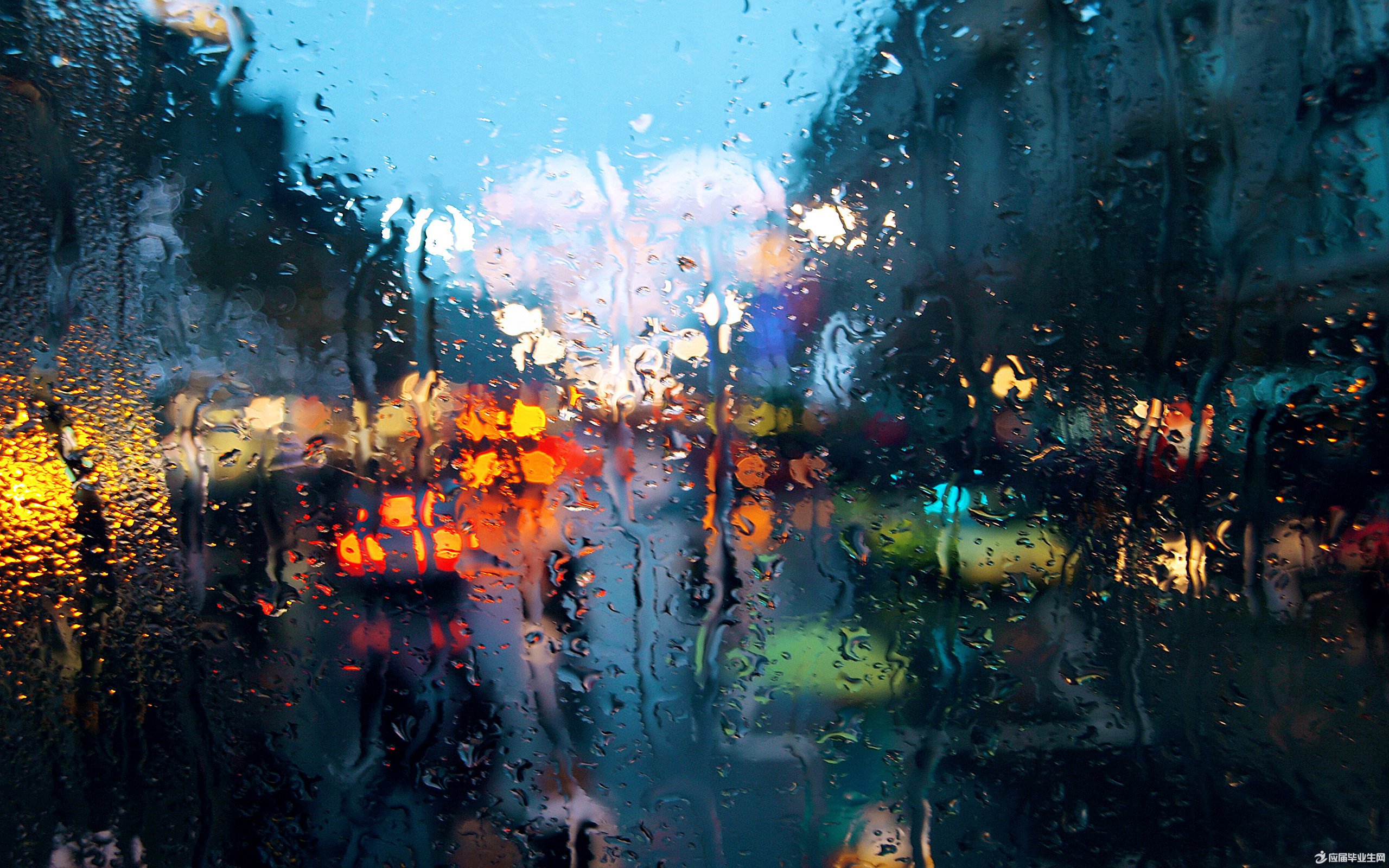 表达下雨天心情的说说大全 表达下雨天心情的说说大全