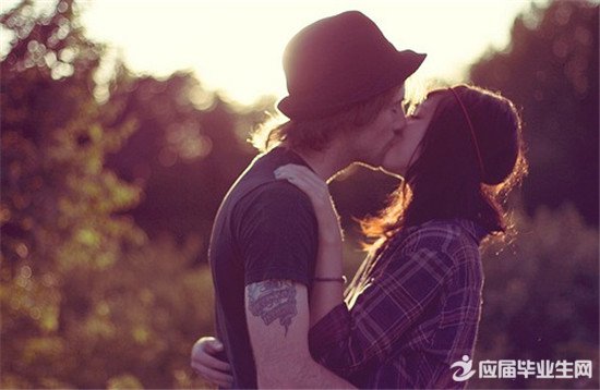 �ഺ���ڰ���ɢ�����