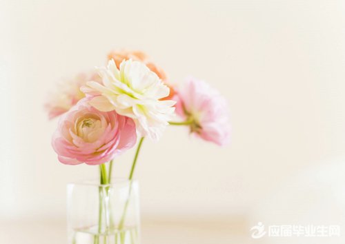 �й�����־�ĸ���ǩ��