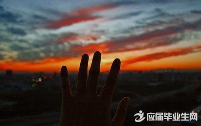 ������������300��