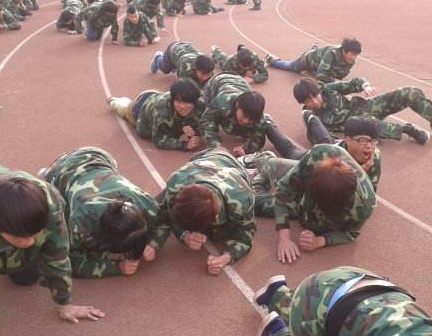 ���ڳ��о�ѵ�ܼ�