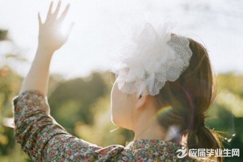 ���з�˼�ܼ�800��