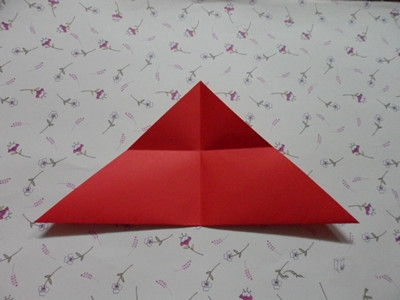 春节蝴蝶窗花剪纸教程 春节蝴蝶窗花剪纸教程