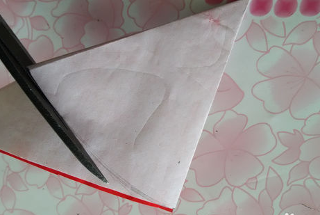 正方形窗花剪纸步骤推荐