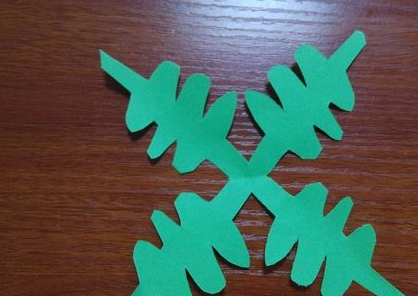 ���ڼ�ֽ��Ҷͼ������