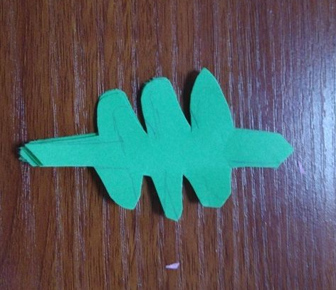 ���ڼ�ֽ��Ҷͼ������