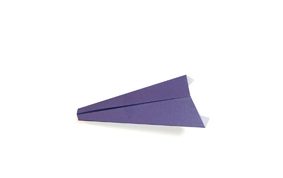 儿童折纸飞机的折法图解 儿童折纸飞机的折法图解