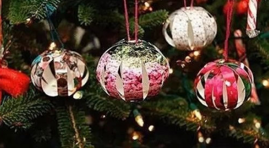 用卡纸制作南瓜灯笼的方法