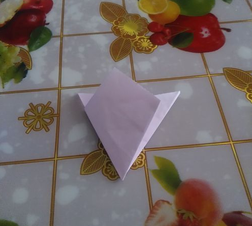 �򵥵���Գ�ͼ�μ�ֽ