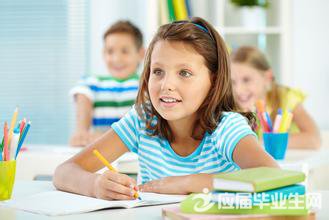 С����Ӣ���Ķ�����ԭ�ļ���