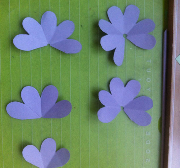 立体纸花的折纸教程