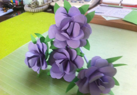 立体纸花的折纸教程