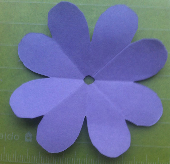 立体纸花的折纸教程