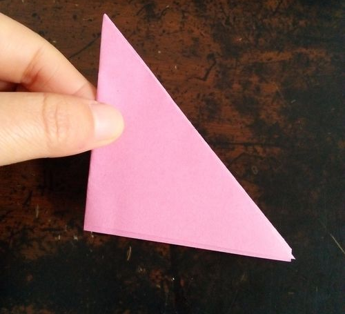 有关春字剪纸步骤