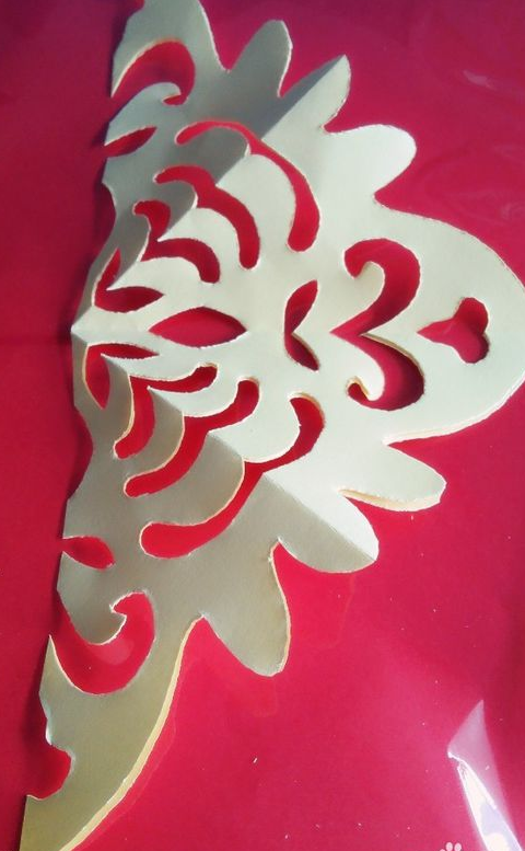 剪四角对称窗花的步骤图解 剪四角对称窗花的步骤图解