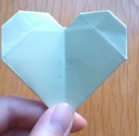 桃心最简单的折法 桃心最简单的折法