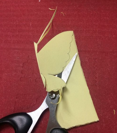 幼儿简单剪纸蝴蝶步骤