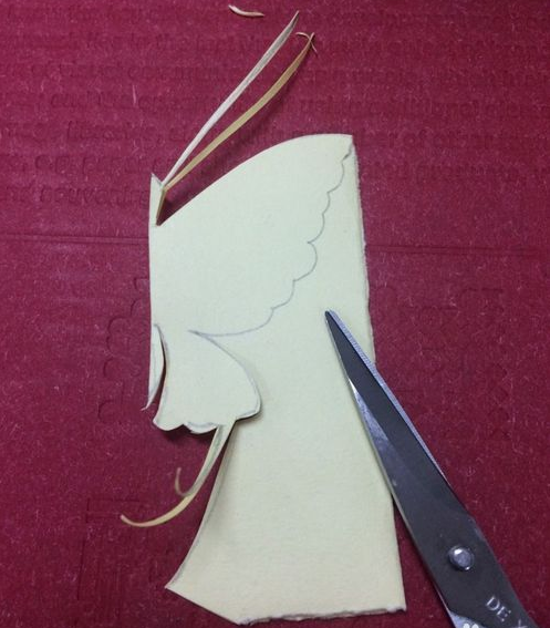 幼儿简单剪纸蝴蝶步骤