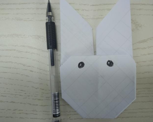 最简单小兔子折纸图解