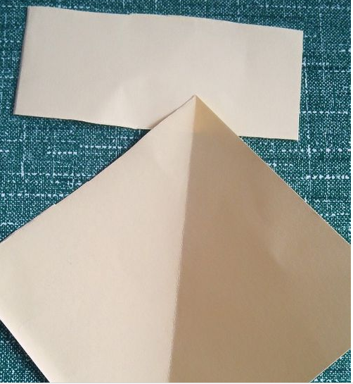 窗花的剪纸图案步骤