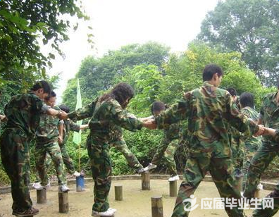 ������չ�ĵ����300��