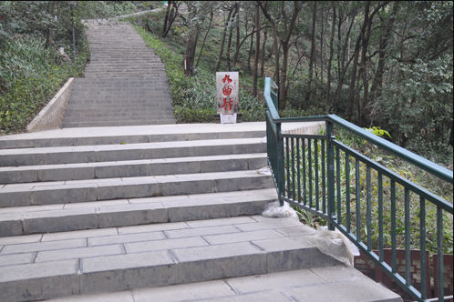 �����븣�µ��δ�