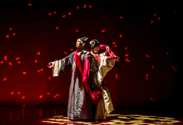 ���е�Ԫ����Ϸ������