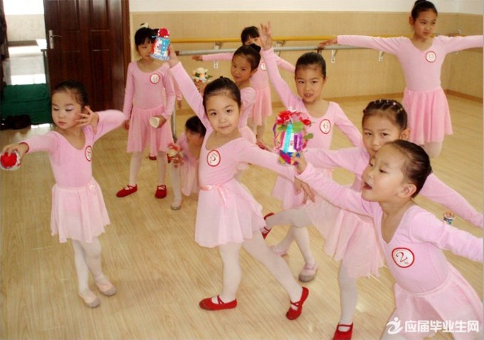 �赸����ѧԺ��ѧ�ƻ�