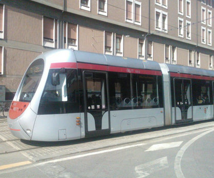 意大利3.2亿欧元造鬼车(热点)