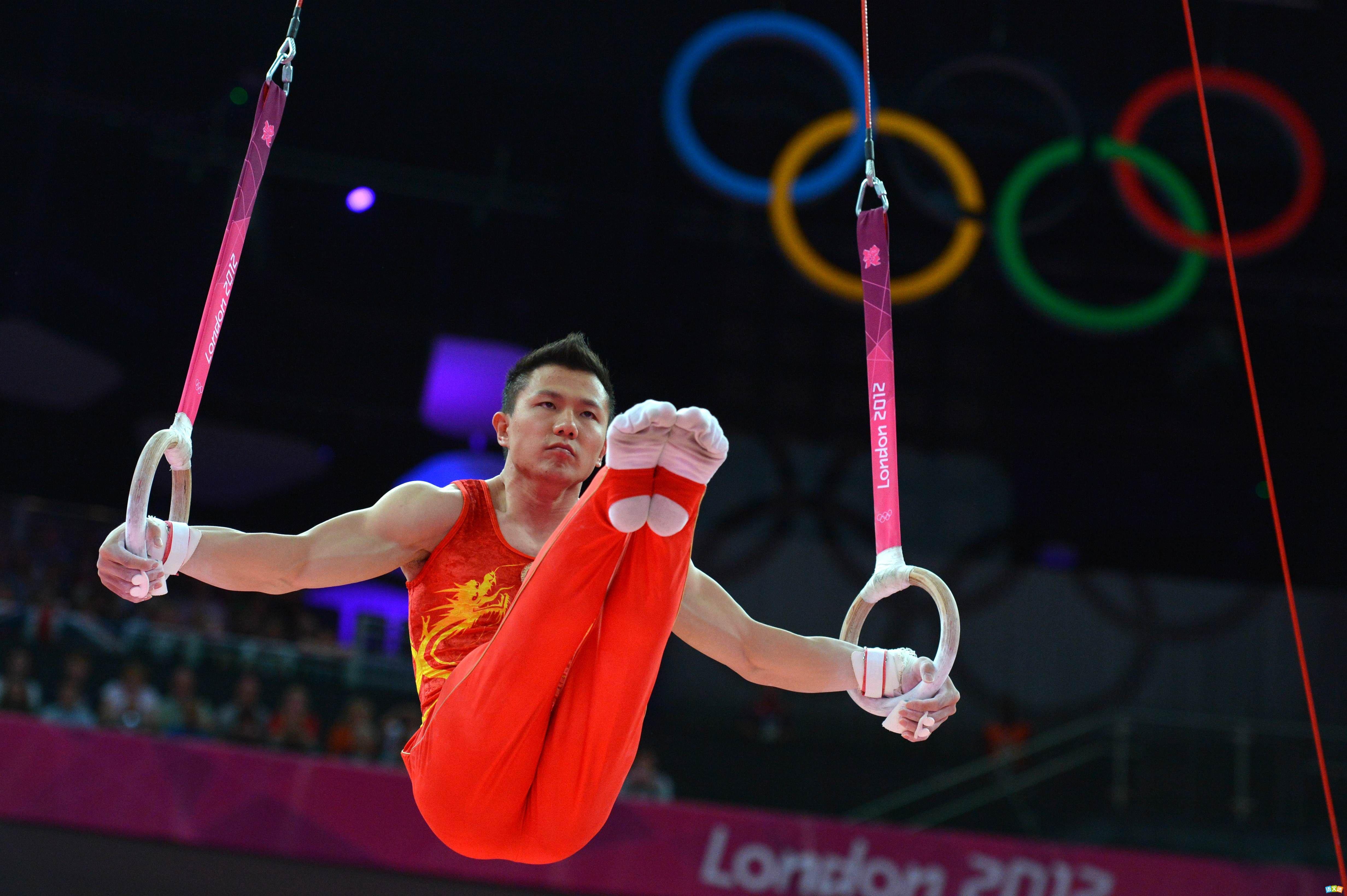 ���˹ھ���һ���Ĵ�ҵ����