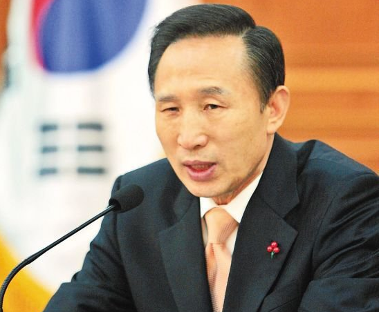 ���˹��£�ժ����Ĳ�ñ��