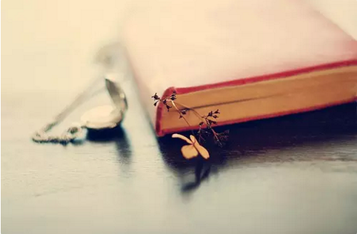 181500347923596d7e1378e74268367.png 励志的名人故事六则