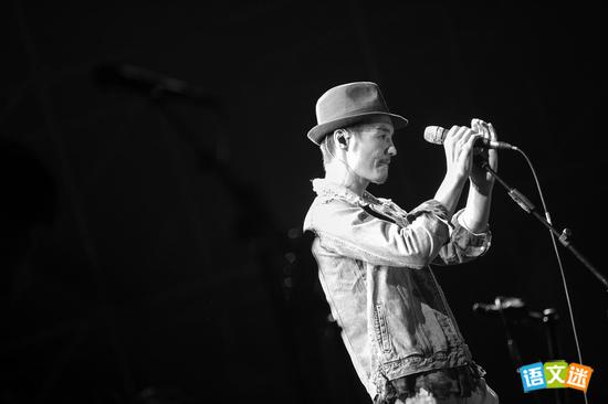 ���������߰����������Ծ�������