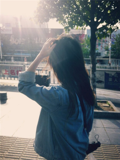 ���ں���˵˵