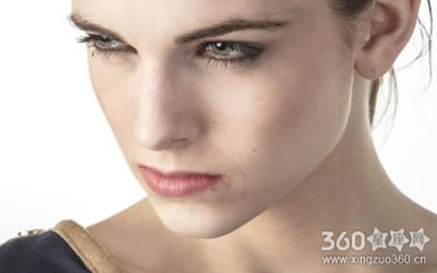 Ů�������� ������������������