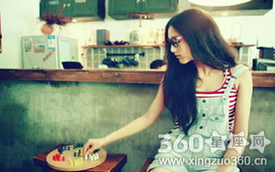 ȧ��ƽ��Ů�����˺ò����أ�