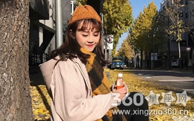 Ů��ӥ���Ƿ��°�˵����ʲô