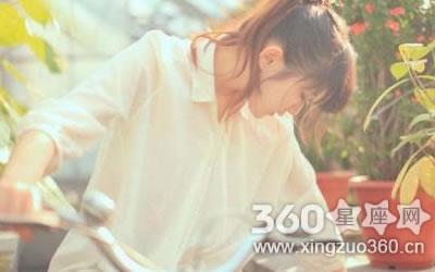 ����һ����Բ�üŮ�˵��Ը�