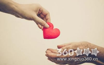 �����ߺ̴ܶ���ʲô �᲻��Ӣ������