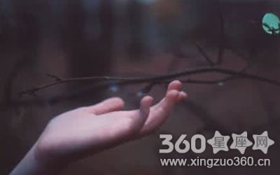 ����ɹ�����������ཻ�ĺ���