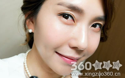 �������Ů�Է���������