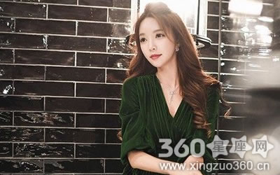 女性头后有反骨是什么意思