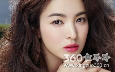 Զ��̧ͷ�ƣ�Ů��̧ͷ�ƺ�����ô��