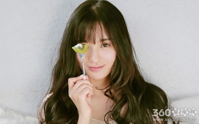 �ƹ�����Ů�������ߴ���ʲô