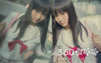 ˵��һ�𵱳Ի���Щ����ȴ͵͵����