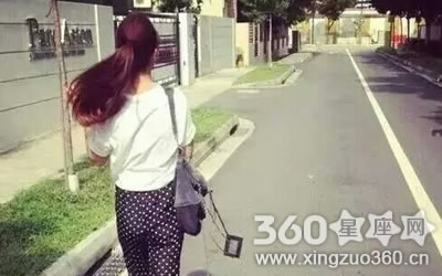 �Ͳ�����Ͷ��������һ�е�����Ů