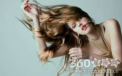 ϲ��ʱʱ�̶̿�����ŮƱ����Ф��