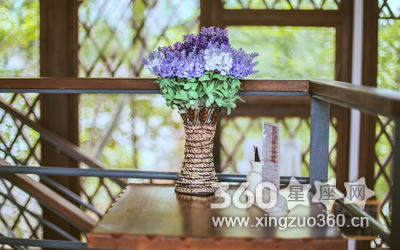 ���κζ�����ϲ���������ҵ���ФŮ