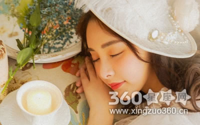 ���������������˸и��������˸�ʫ��